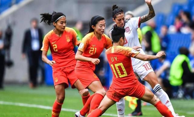 女人都会做那种事